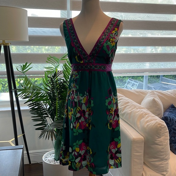 H&M Dresses & Skirts - H&M Colorful Dress like new